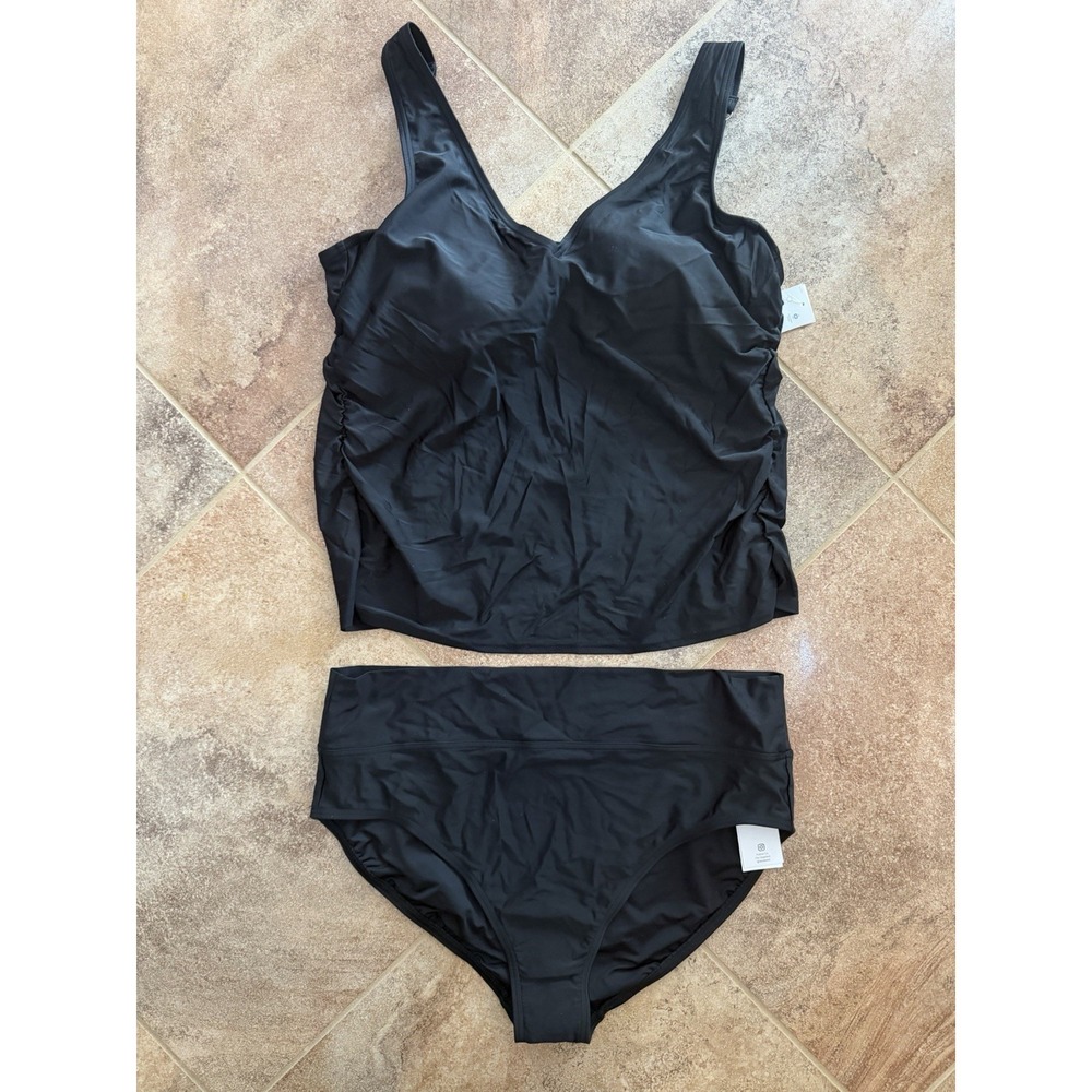 Black Women's Tankini Set - Classic Two-Piece Swimwear